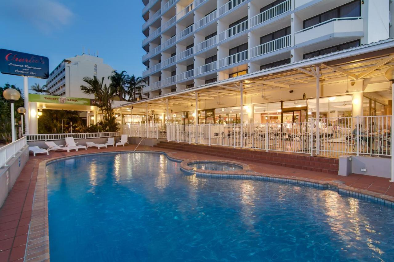 קאירנס Acacia Court Hotel מראה חיצוני תמונה
