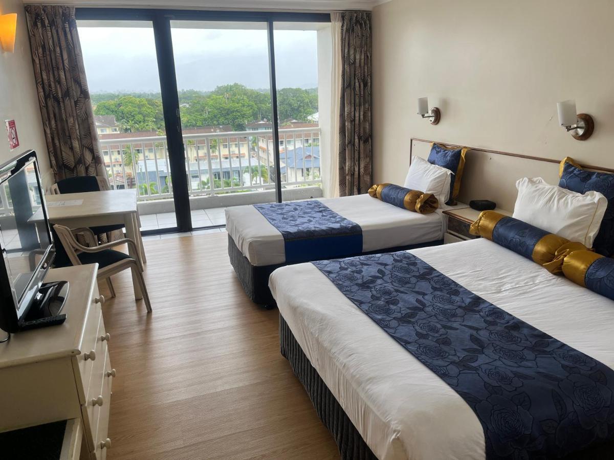 קאירנס Acacia Court Hotel מראה חיצוני תמונה