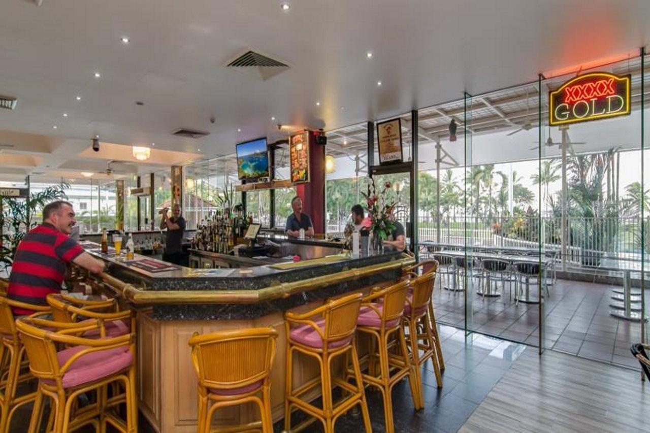 קאירנס Acacia Court Hotel מראה חיצוני תמונה