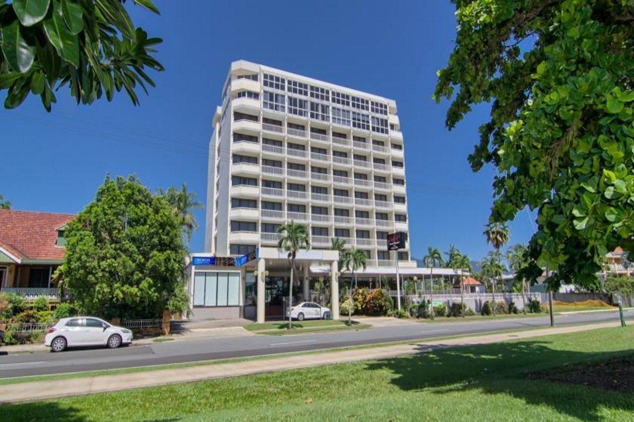 קאירנס Acacia Court Hotel מראה חיצוני תמונה