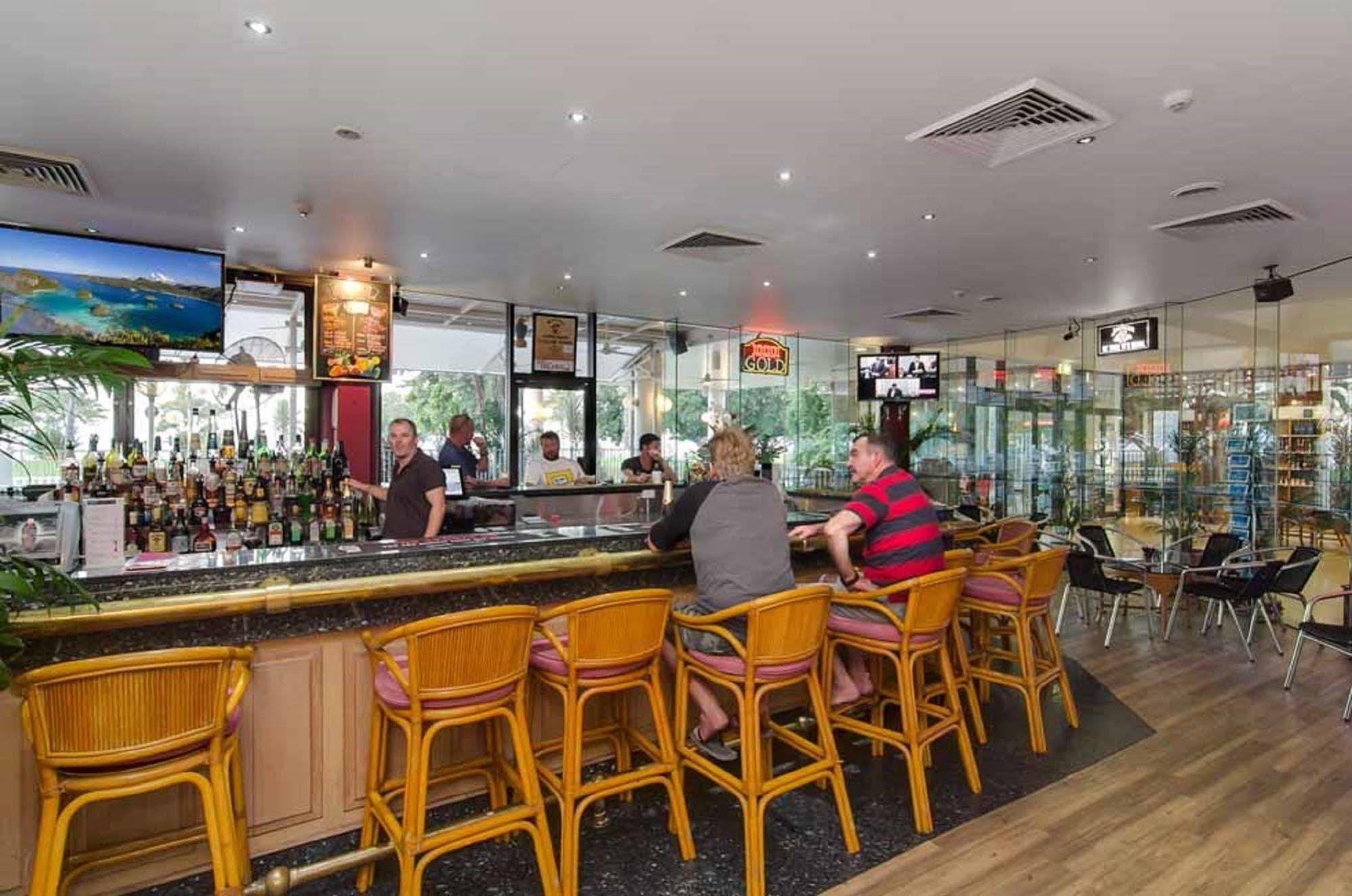 קאירנס Acacia Court Hotel מראה חיצוני תמונה