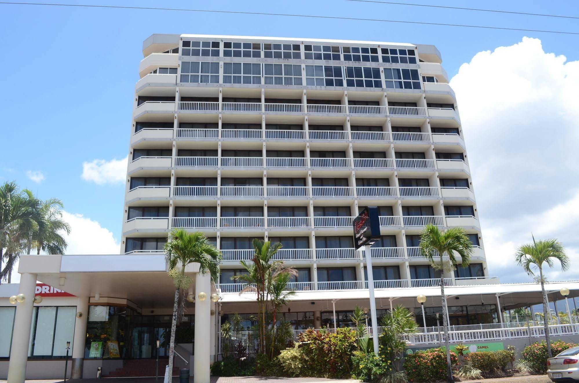 קאירנס Acacia Court Hotel מראה חיצוני תמונה